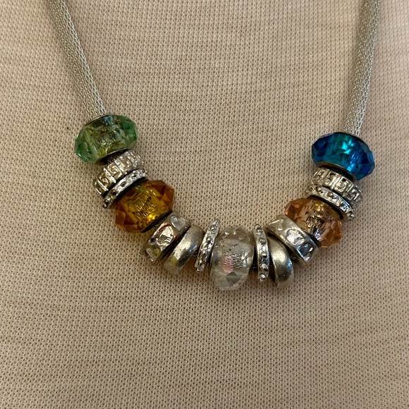 Playful - chunky costume beaded necklace - silver -AsIs costume - Picture 2 of 3